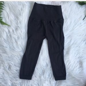 Free People | Movement Black Capri leggings XS/S